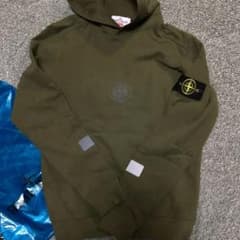 試着のみ 17aw stone island × supreme パーカーのサムネイル