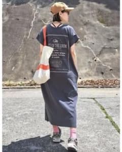 FRUIT OF THE LOOM バックプリント ロングワンピ L グレーのサムネイル