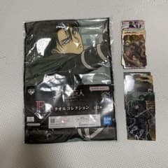 リヴァイタオルと進撃の巨人カード18枚セットのサムネイル