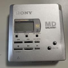 レトロ。ジャンク品！本体リモコンのみ！SONY　ウォークマン　MDプレーヤー SONY MDウォークマン MZ-R55 本体のみ 動作未確認 ジャンク - メルカリ