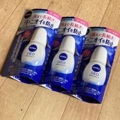 新品 ニベア ニベアデオ 制汗剤 ロールオン ホワイトソープの香り 3個セットのサムネイル