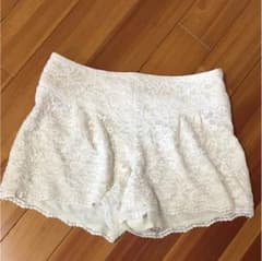 もにゅ様専用♡ジル総レースショートパンツのサムネイル