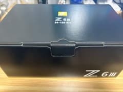 Nikon Z6iii本体+純正予備バッテリー、充電器のサムネイル