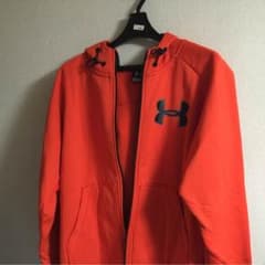 アンダーアーマーパーカーのサムネイル
