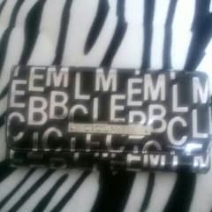 CECIL McBEEの財布♪のサムネイル