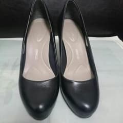 *potato様専用*ROCKPORT ロックポート 黒ヒール 22.5cmのサムネイル
