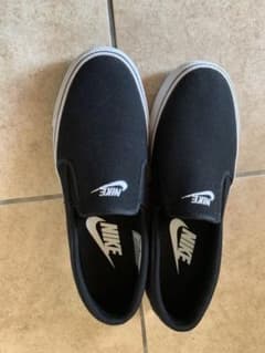 NIKE スリッポン スニーカーのサムネイル