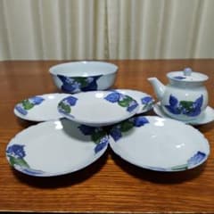 有田焼　幸山窯、紫陽花、食器セット(大鉢、小皿５枚、しょうゆ差し）のサムネイル
