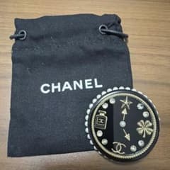 希少　美品　CHANEL シャネル　D19V 時計モチーフ　クローバー　ブローチ 希少 美品 CHANEL シャネル D19V 時計モチーフ クローバー ブローチ