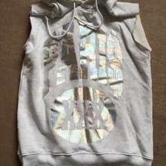 Joyrich ノースリーブパーカーのサムネイル
