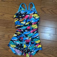 arena 女の子競泳水着140センチのサムネイル