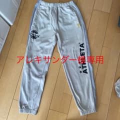 ATHLETA アスレタのサムネイル