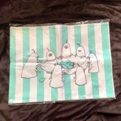 【未開封新品】ヒグチユウコ　ランチョンマット2枚組のサムネイル