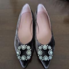 Pretty Ballerinas ビジュー フラットシューズのサムネイル
