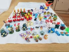 お値下げ　　ポケモンフィギュアのサムネイル