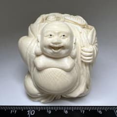 極上　布袋　特大　根付　トコチ　131g 東S8-0506☆2F 極上布袋 特大丸根付 132g 東Y8-0612☆2Fトコチ - メルカリ