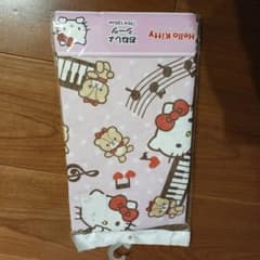 【新品未使用】ハローキティ おねしょシーツ 70×120cmのサムネイル