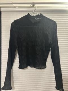 H&M DIVIDED シャーリングシアートップス ブラックのサムネイル