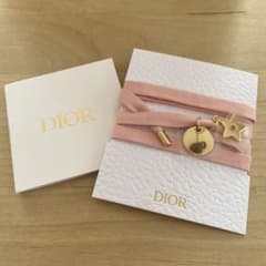 Dior ピンクリボンブレスレット　ノベルティーのサムネイル