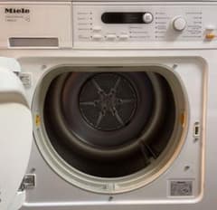 Miele T8822C 電気式衣類乾燥機 7kg Miele T8822C 電気式衣類乾燥機 7kg - メルカリ