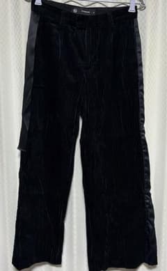 GU×UNDERCOVERのサムネイル