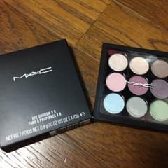 スモールアイシャドウ×9 パステル タイムズ ナインのサムネイル