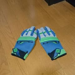 ぺぺ様専用BURTON スノボグローブのサムネイル