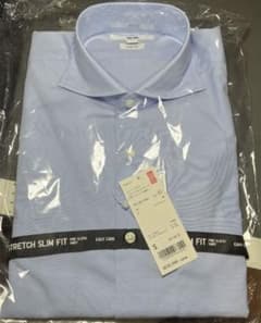UNIQLOのファインクロスストレッチスリムフィットのサムネイル