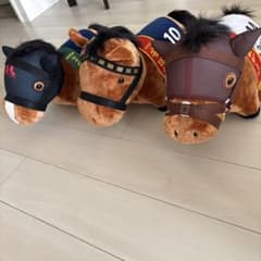 競走馬 ぬいぐるみ 3体セットのサムネイル