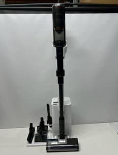 完動品】Shark シャーク コードレス掃除機 IW3241JBK - メルカリ