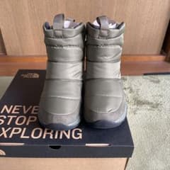 THE NORTH FACE(ザノースフェイス)のサムネイル