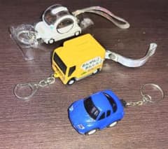 ミニカー キーホルダー 3点セット - メルカリ