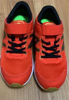 new balance hanzo 19㎝のサムネイル