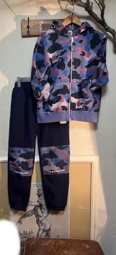 美品A BATHING APE 上　カモフラージュセットアップ　上下　シャーク 美品A BATHING APE 上 カモフラージュセットアップ 上下