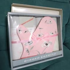 HIROKO KOSHINO 花柄ミトンセット