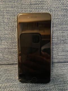 iPhone6s 64GB SIMフリーのサムネイル