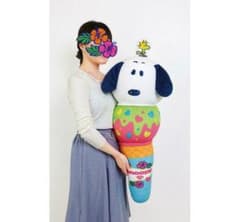 サンリオ当たりくじ スヌーピー 特大クッションのサムネイル