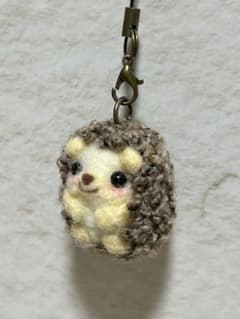 ハンドメイド＊ハリネズミさん＊羊毛フェルトストラップのサムネイル