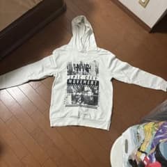 メンズパーカーのサムネイル