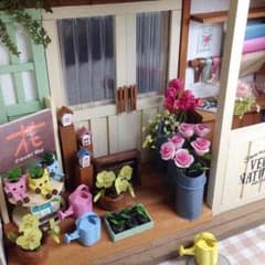 アリエル様専用ミニチュアハンドメイドフラワーショップ1号店のサムネイル