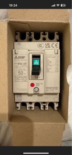 三菱電機 ノーヒューズ遮断器 NF63-SVF 3P 50Aのサムネイル
