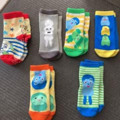 子供靴下のサムネイル