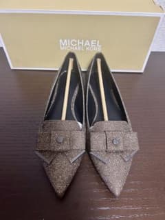 MICHAEL MICHAEL KORS ⭐︎新品⭐︎フラットシューズのサムネイル