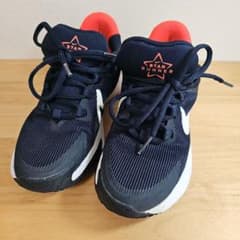 Nike Star Runner ネイビー/レッド スニーカー 22.5cmのサムネイル