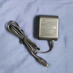 【新品】ゲームボーイアドバンスSP / ニンテンドーDS用ACアダプター充電器のサムネイル