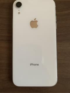 Apple iPhone XR 本体 + ケースのサムネイル