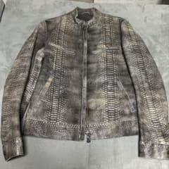 Salvatore Ferragamo 本物パイソン　レザージャケット　超希少のサムネイル