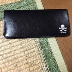 ロエンの財布のサムネイル