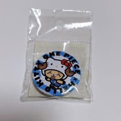 キティ × チョッパー 缶バッジ ONEPIECE コラボ サンリオのサムネイル