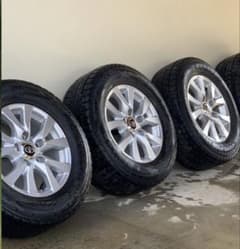 ランクル200AX 純正ホイールスタッドレス4本セット - メルカリ